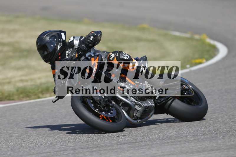 /21 17.06.2026  Ducati Schweiz Track Warmup ADR/Gruppe gelb/11